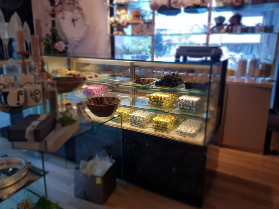 D'LARA CHOCOLATE & EVENTS